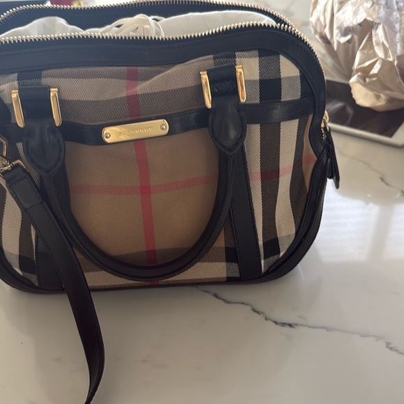 Authentic used Burberry Checkered Handbag - Black and Beige. Price firm FcFS - Picture 1 of 6